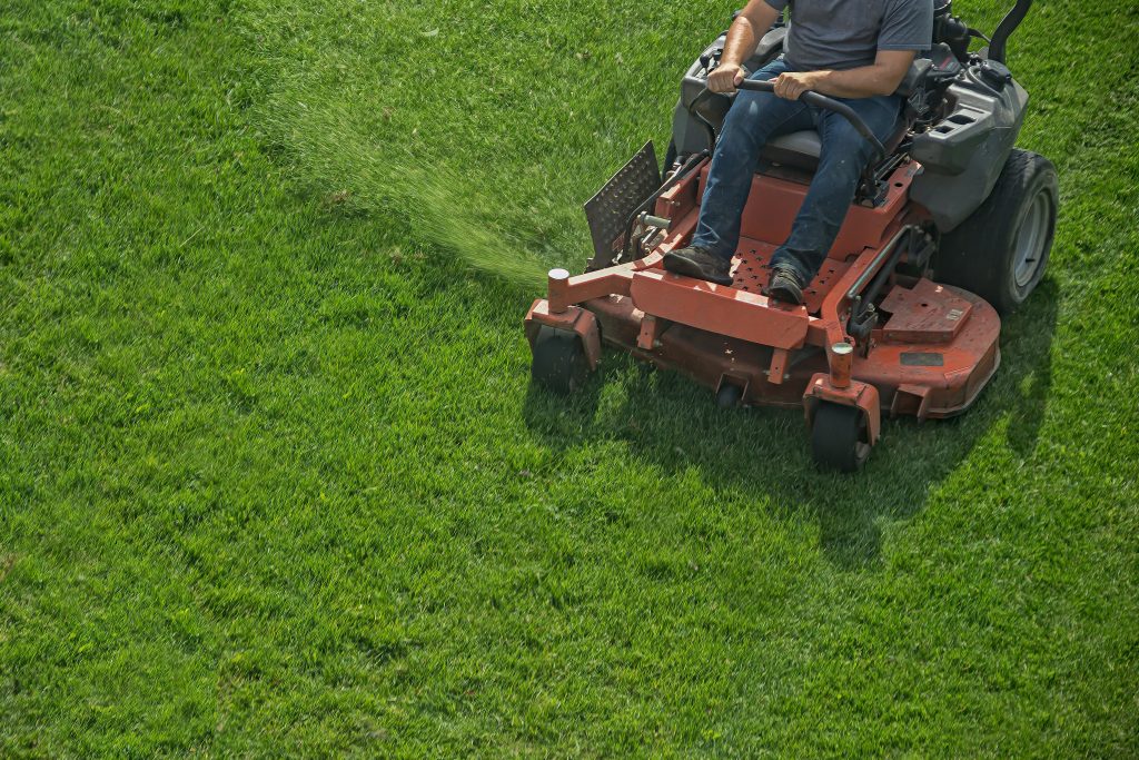 commercial edmonton and st albert zero turn grass cutting services